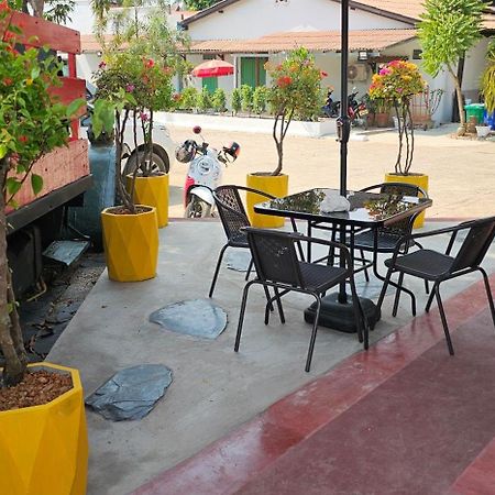 Sabaidee Guesthouse Luang Prabang Esterno foto
