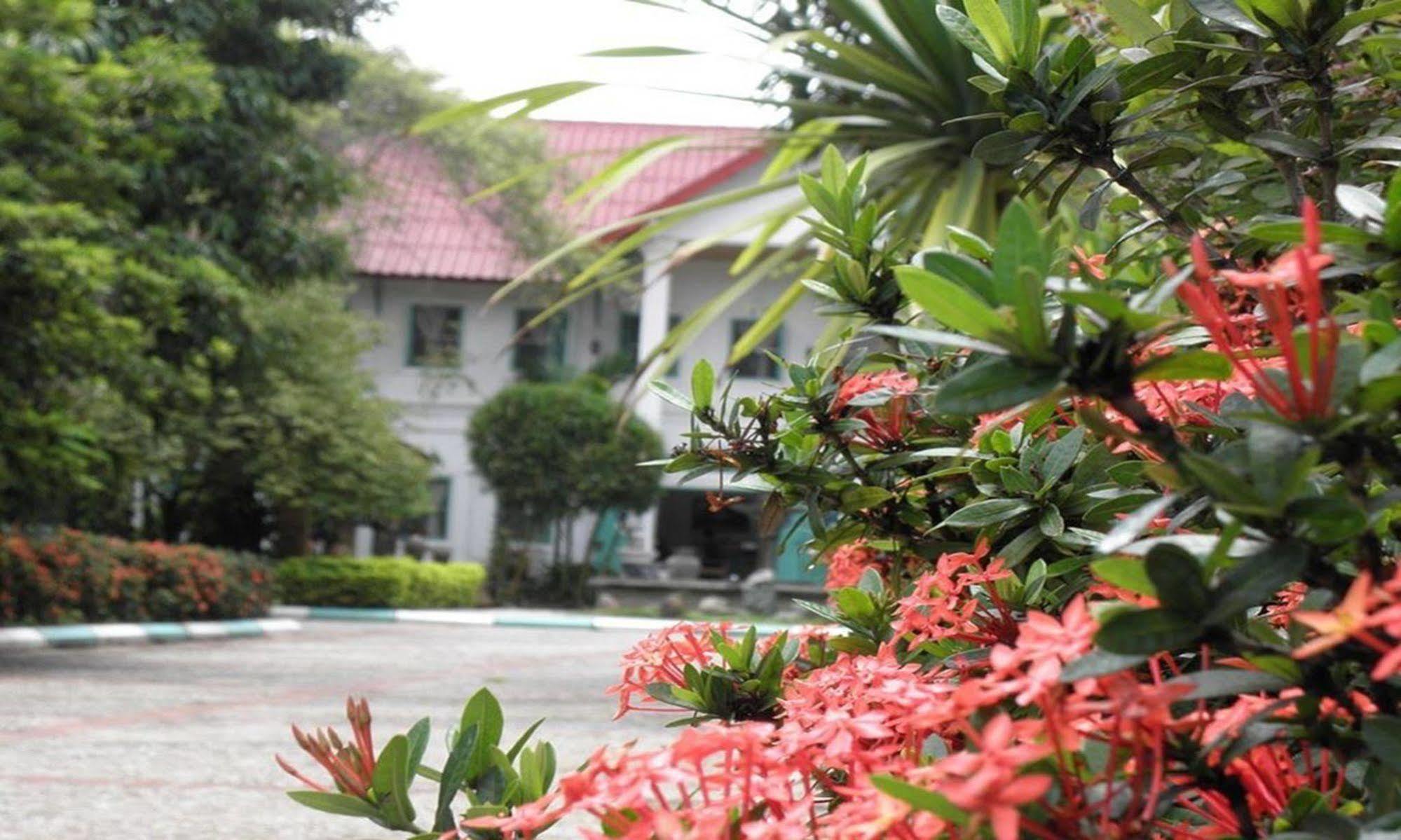 Sabaidee Guesthouse Luang Prabang Esterno foto