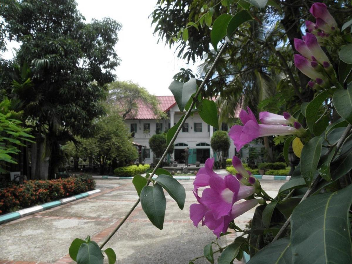 Sabaidee Guesthouse Luang Prabang Esterno foto